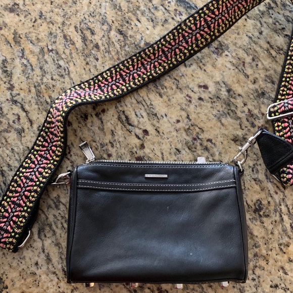 A beautiful colorful cross body bag - Picture 2 of 6